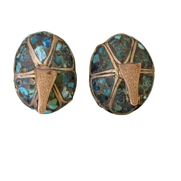 1" x .75" Vintage Sterling Silver Indian Clip-On Earrings With Crushed Turquoise - Picture 4 of 8